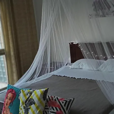 ベッド・アンド・ブレックファスト Goelyaka