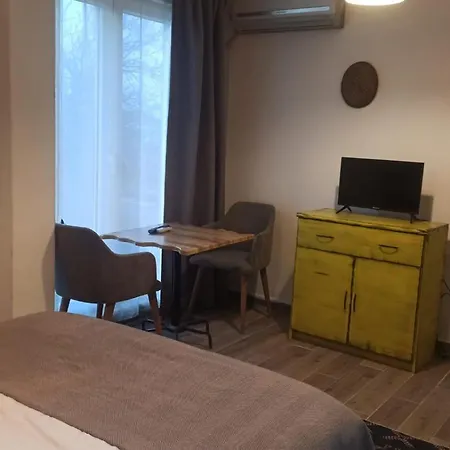 Goelyaka Bed & Breakfast