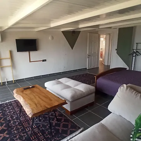 Goelyaka ベッド・アンド・ブレックファスト 3*