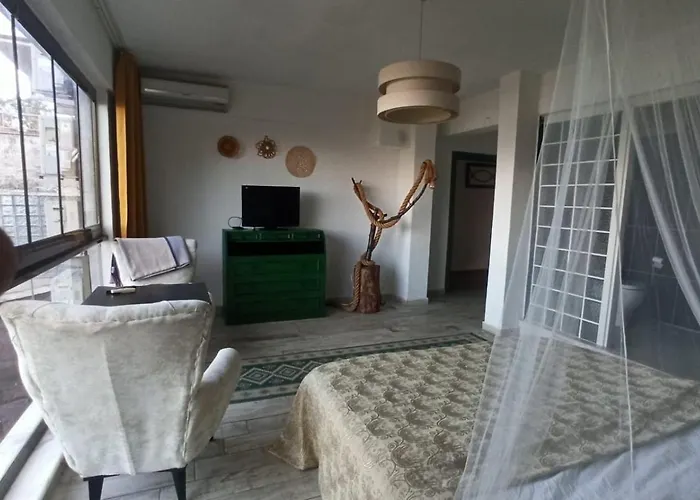 Goelyaka Frühstückspension 3*